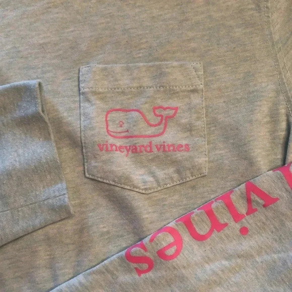 Vineyard Vines Hoodie - Picture 2 of 9